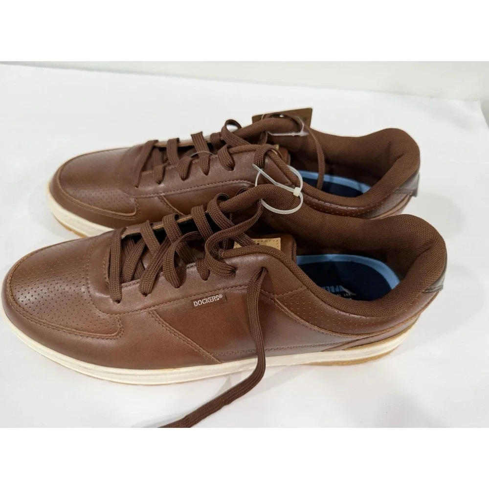 Dockers brown size